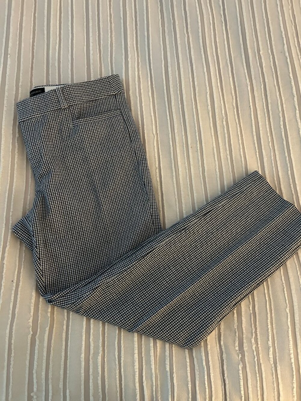 Banana Republic Sloan Slim Pant - Size 4P
